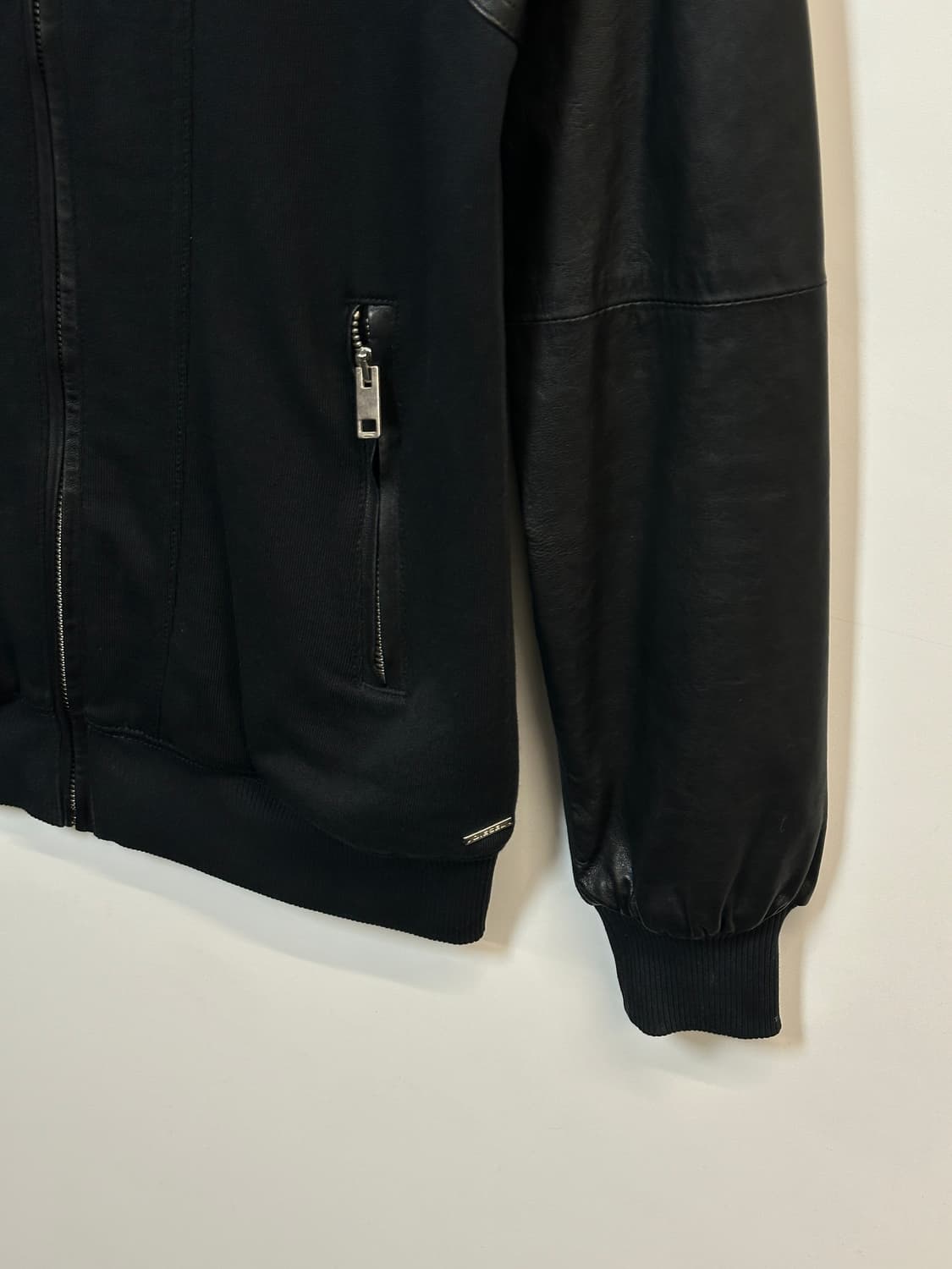 디젤 레더 믹스 풀집업  상품이미지4