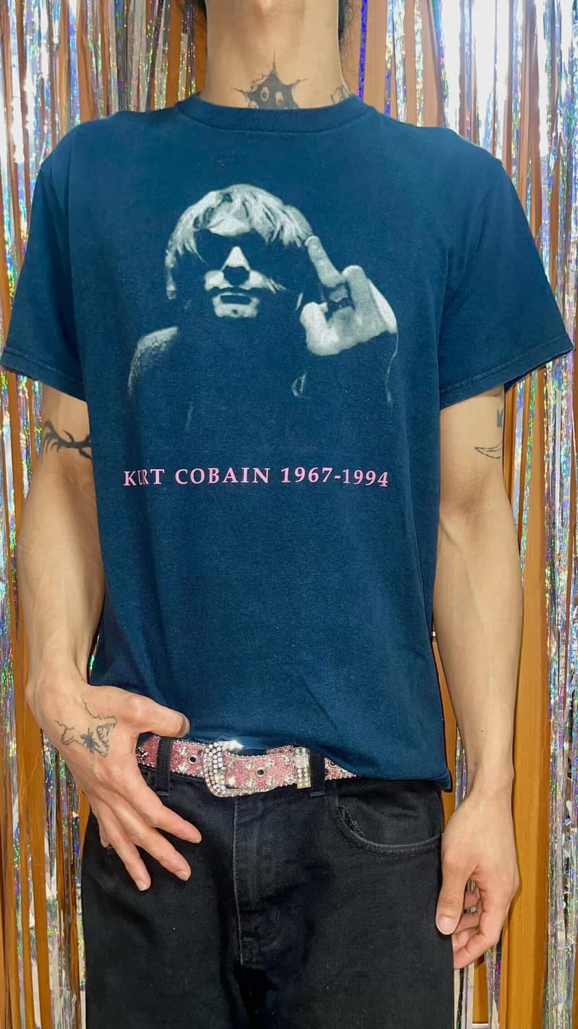 00s Kurt Cobain Memorial Band Tshirt 상품이미지1
