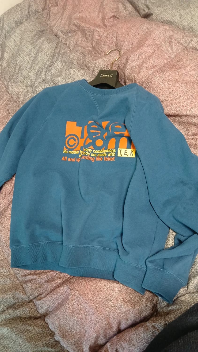 테켓 맨투맨 m 상품이미지3