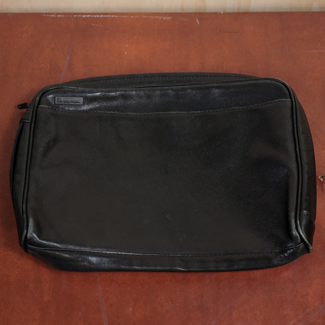 이세이미야케 빈티지 레더 파우치 백 상품이미지3