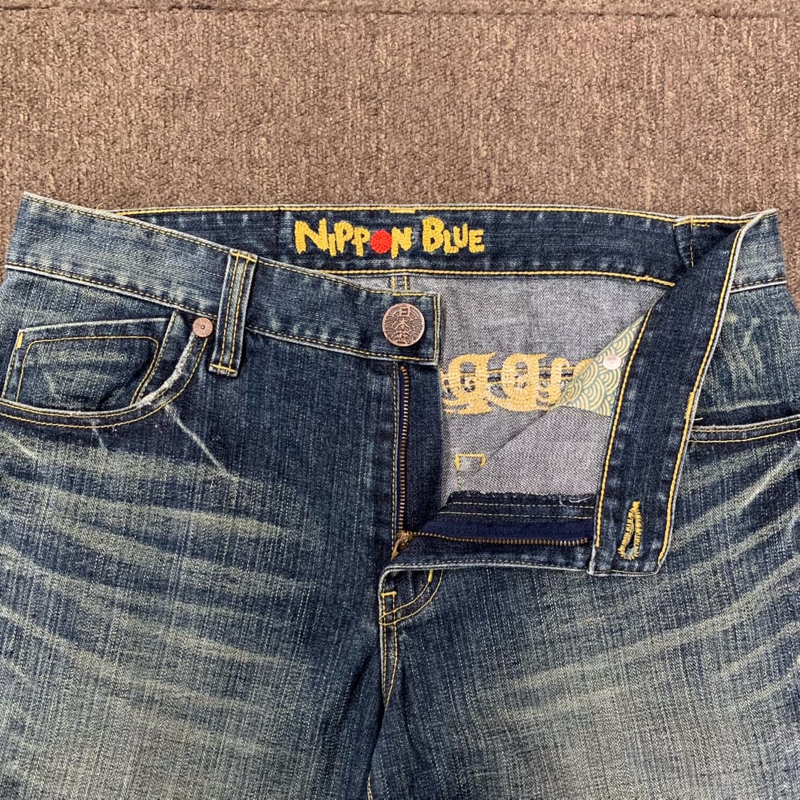 [35] 니폰 블루 자수 스펠아웃 하프 데님팬츠 상품이미지4
