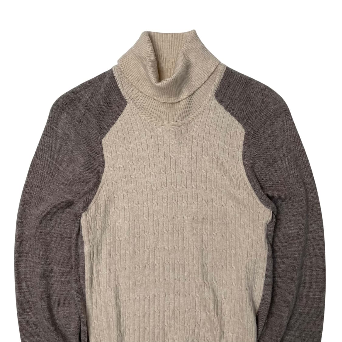 울 100 투 페브릭 터틀넥 니트 상품이미지2