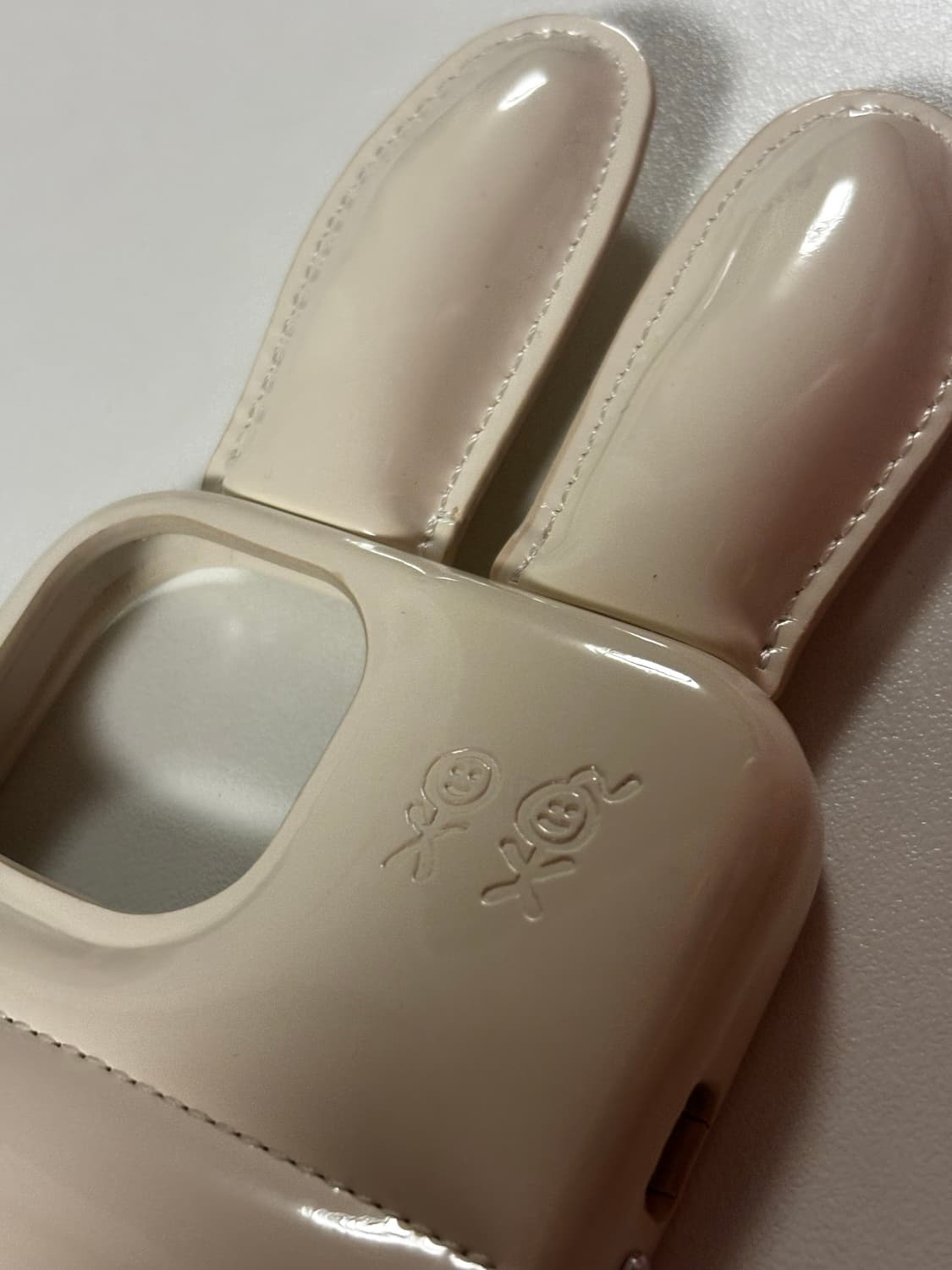 어반소피스티케이션 사샤 토끼 케이스 아이폰 15 상품이미지8