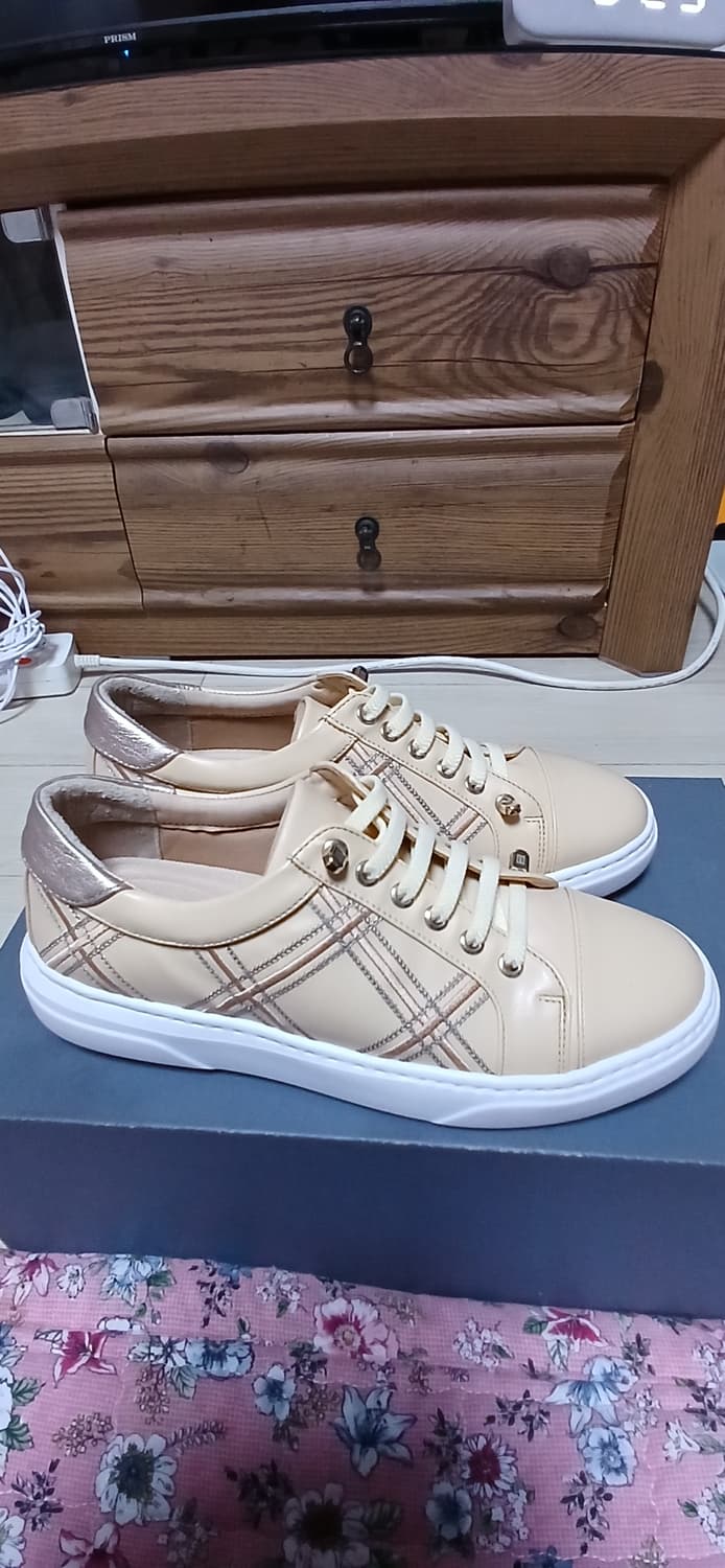 닥스 스니커즈(240mm) 상품이미지2