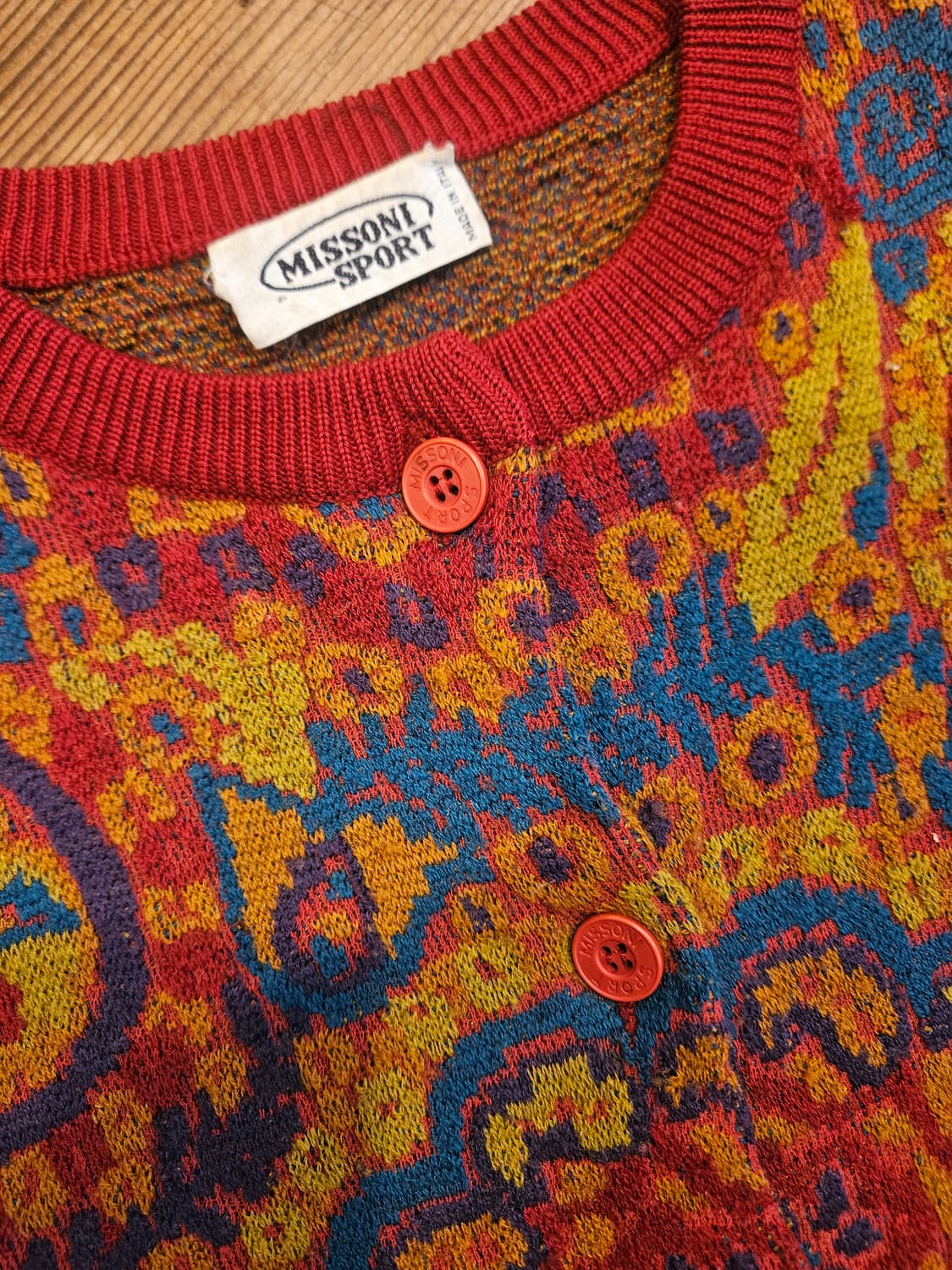 미쏘니 스포츠 아가일 패턴 울니트 가디건 상품이미지3