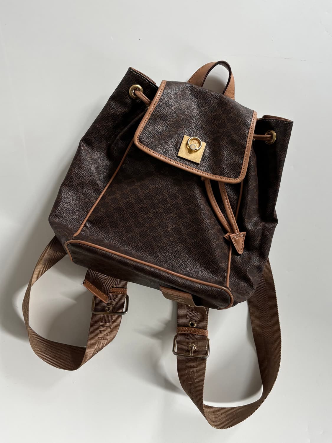 CELINE 셀린느 마카담 PVC 백팩 상품이미지6