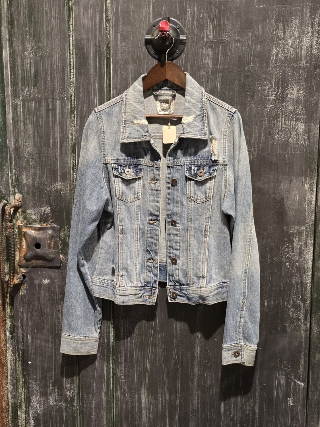 Free Style Revolution Distressed Denim 상품이미지1