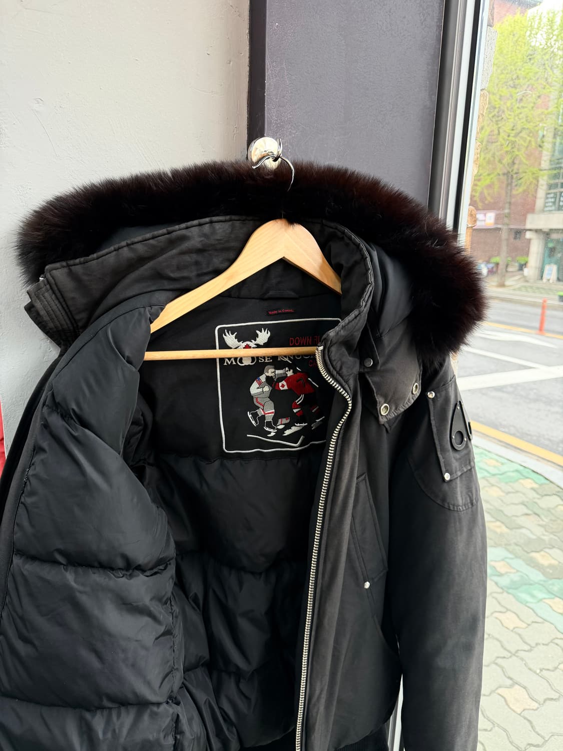 M/ 무스너클 발라스틱 블랙와펜 다운패딩 점퍼 상품이미지7