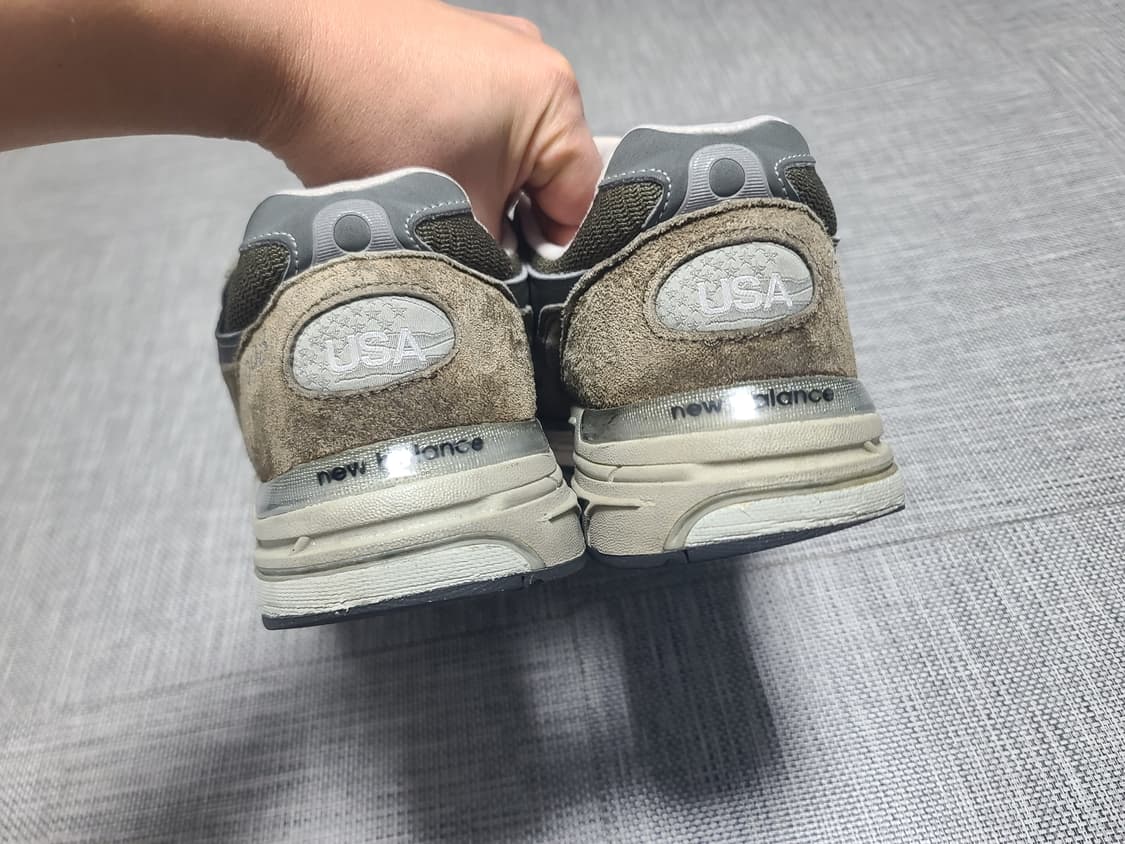 뉴발란스993 밀리터리 그린 285 스니커즈 상품이미지5
