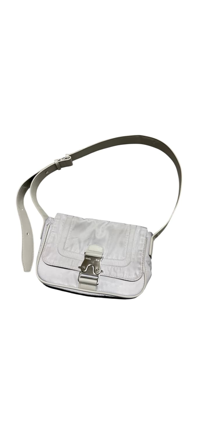 마땡킴 라이트 그레이 미니 버클백 상품이미지1