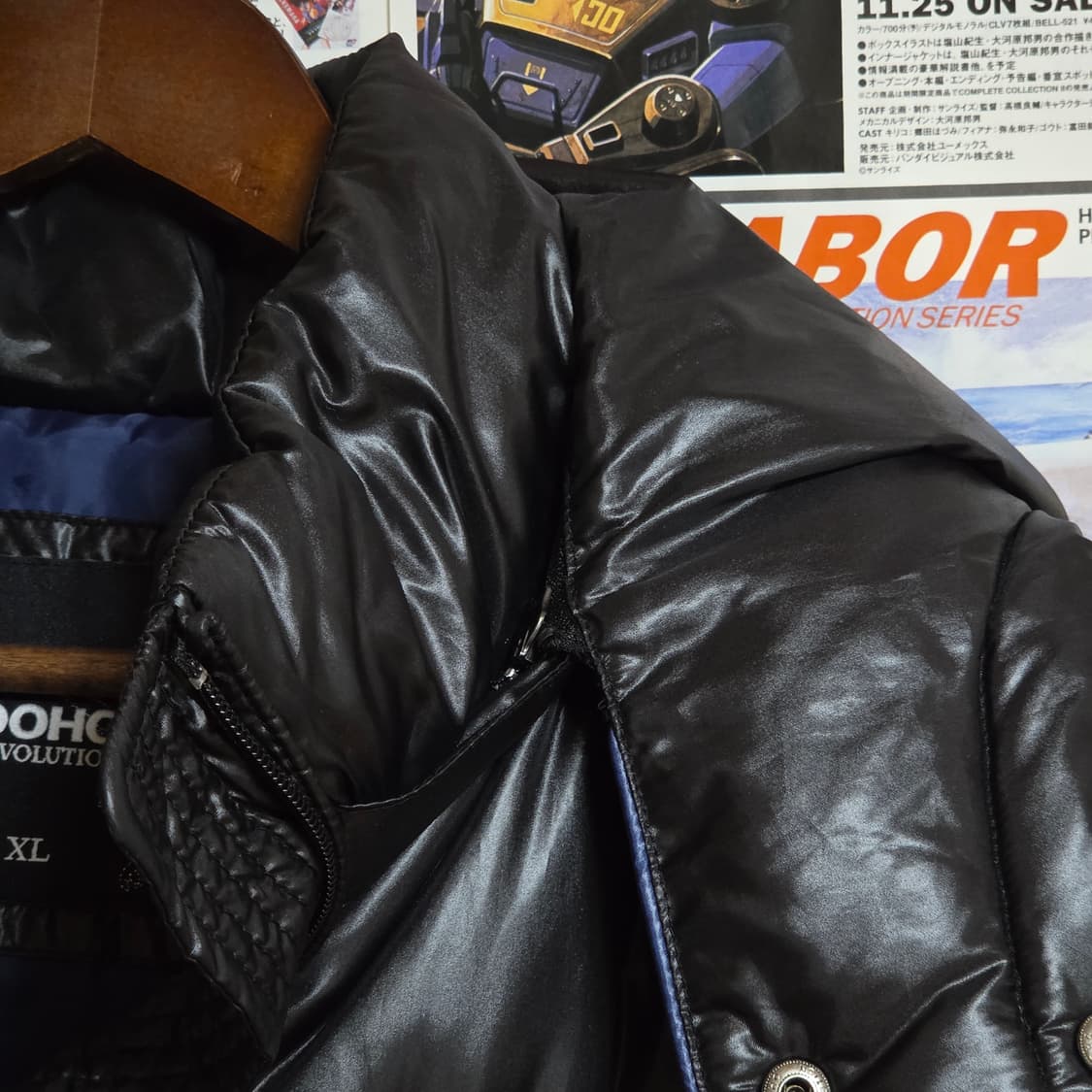 DOHC 빈티지 Y2K 유광 자수 후드 패딩 상품이미지4