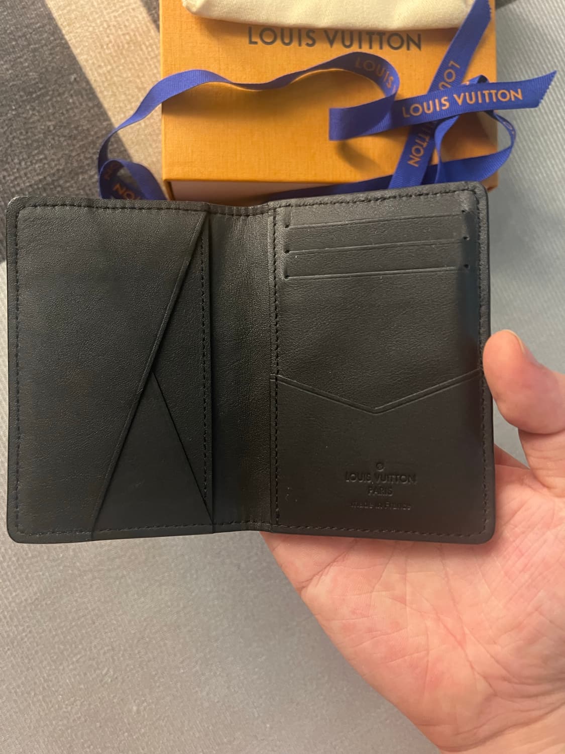 루이비통 쉐도우 오거나이저 개꿀매 상품이미지4