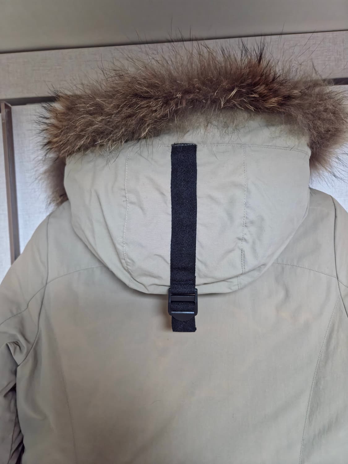 밀레 RSC  다운패딩 95(사진색상 빛노출) 상품이미지4