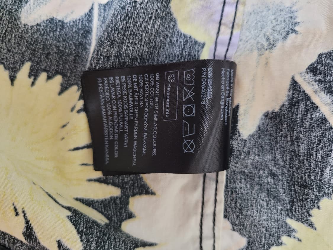 에이치엔엠 H&M 남자 블라워패턴 반팔 셔츠 130 블랙 상품이미지10