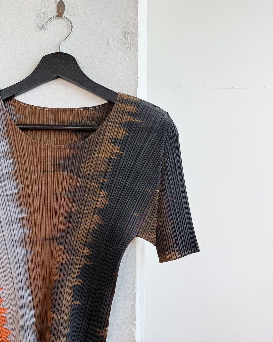 플리츠 플리즈 그래픽 링컬 하프티 상품이미지5