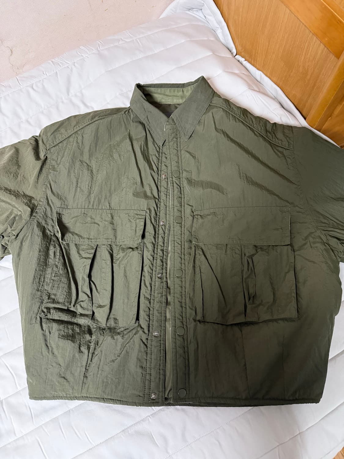 인템포무드 A2 패딩 나일론 점퍼 카키 상품이미지3