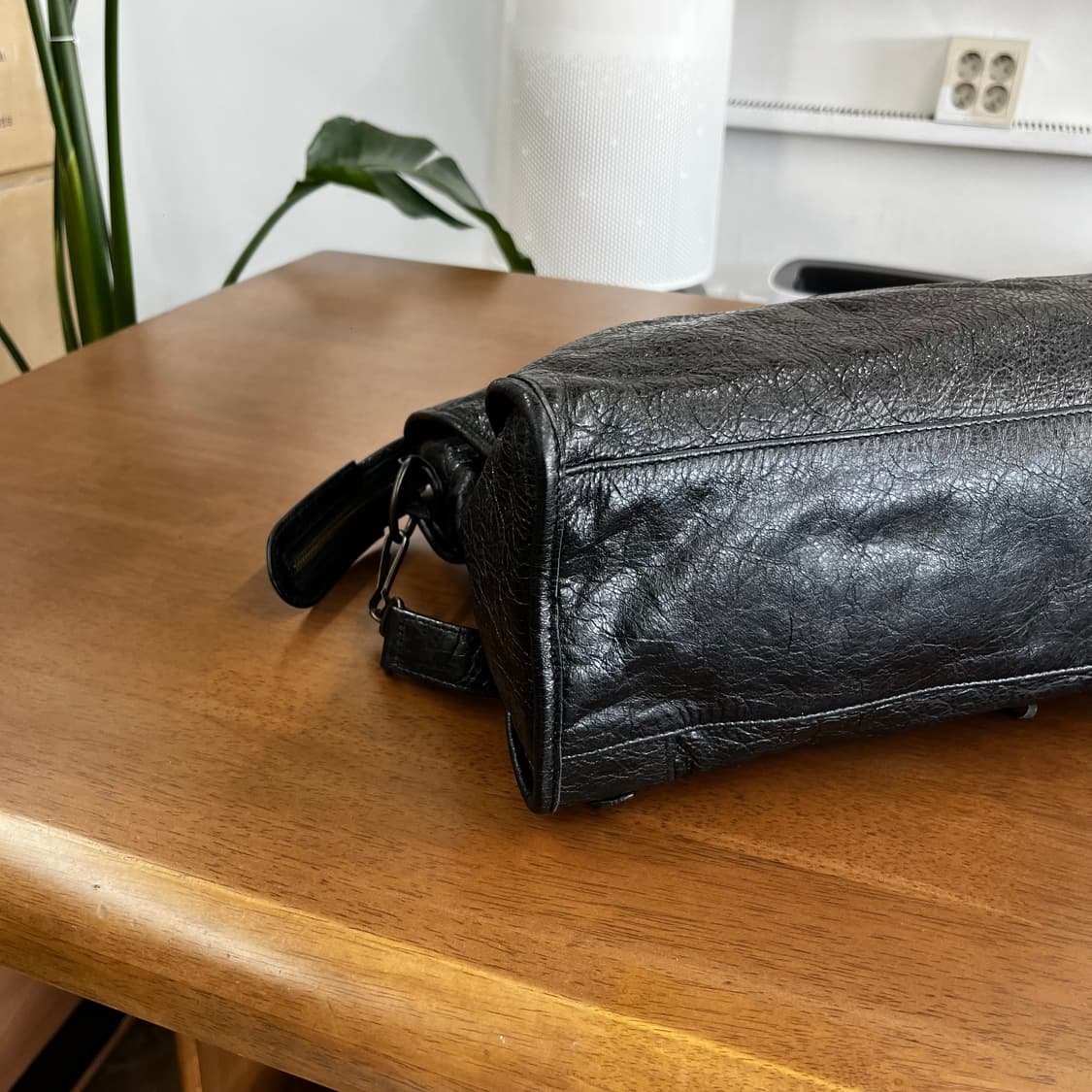 발렌시아가 모터백 미디움 상품이미지8