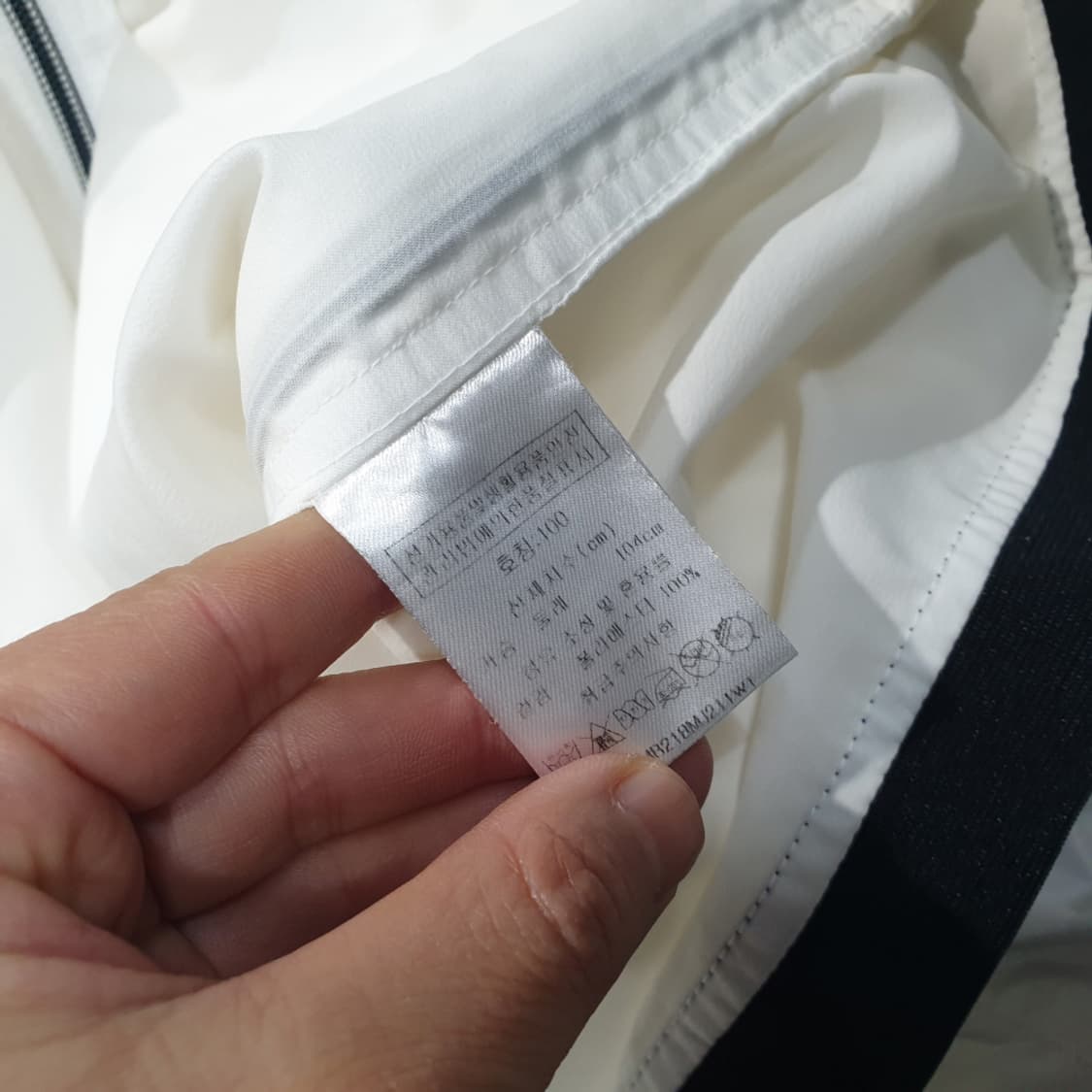 장미쉘바스키아 남성 경량 바람막이 자켓 100 상품이미지6