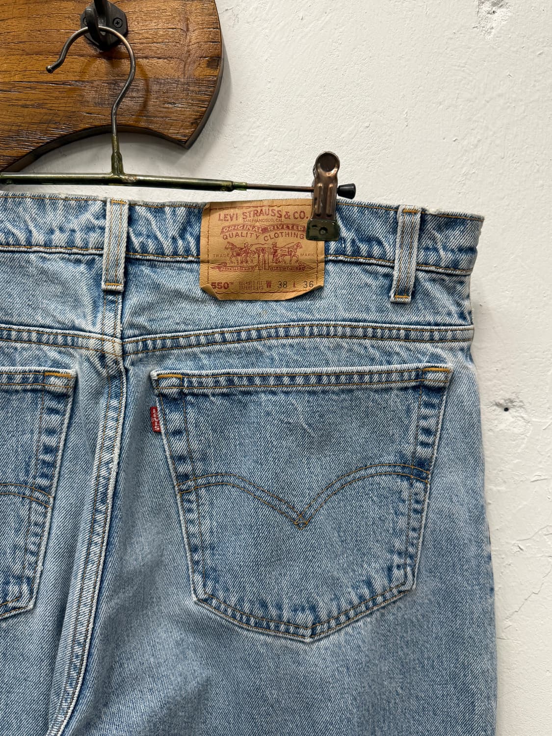 37) 90s USA Levi’s 550 Light Blue Denim  상품이미지3