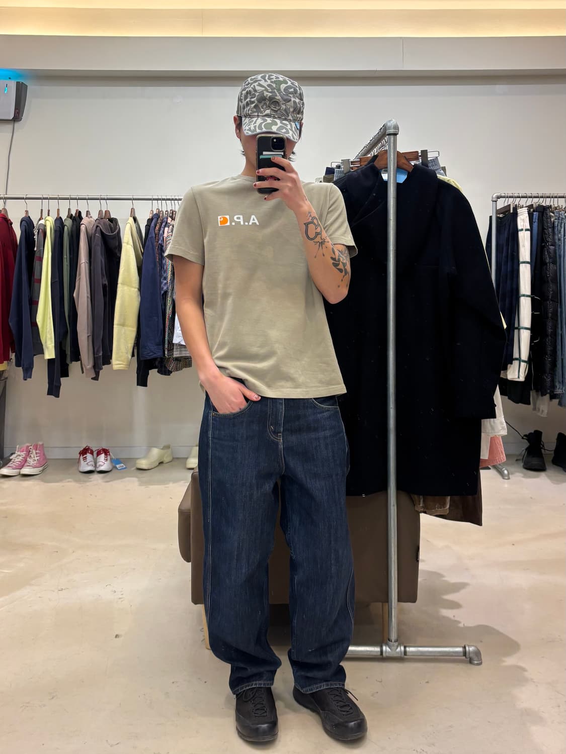 칼하트wip X 아페쎄 파이어 티셔츠 상품이미지5