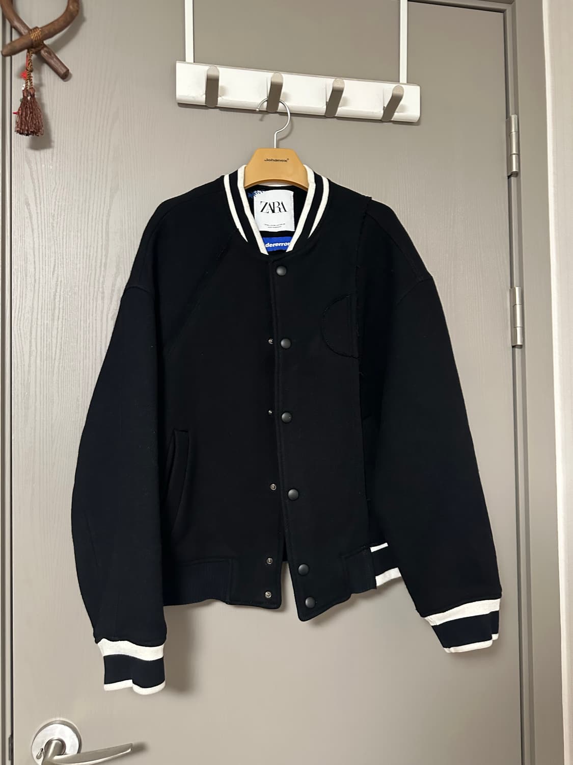 자라 아더에러 울블렌드 봄버 상품이미지1