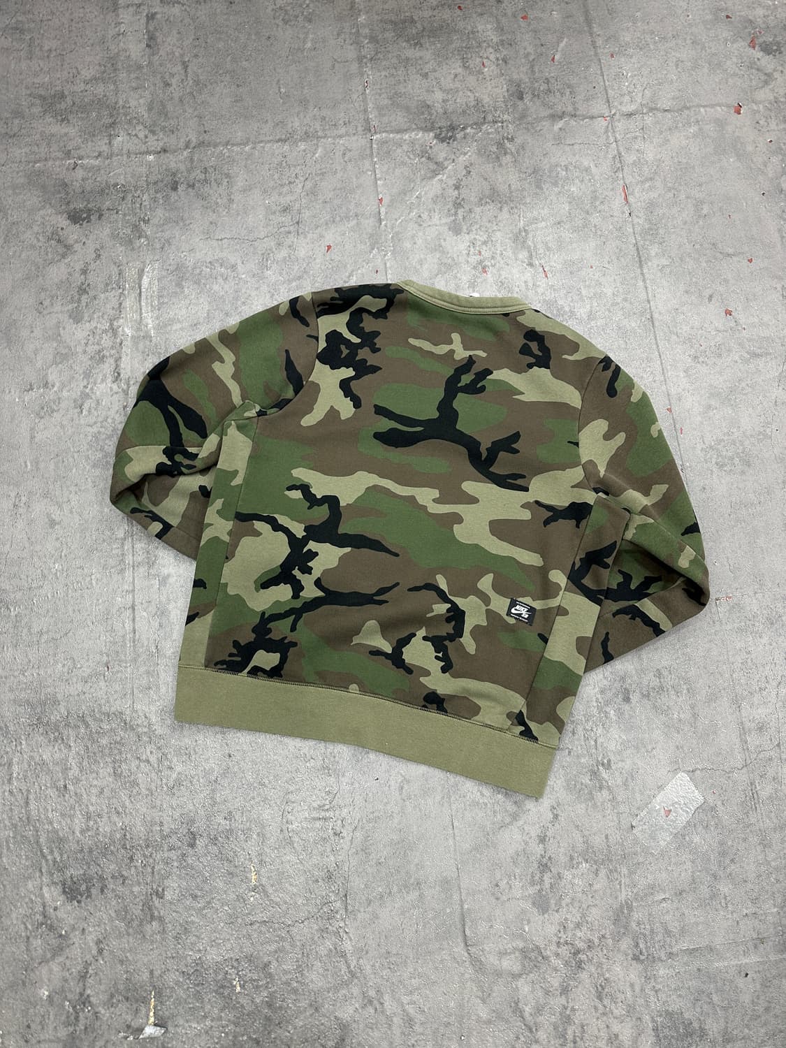 나이키 카모플라주 맨투맨 상품이미지7