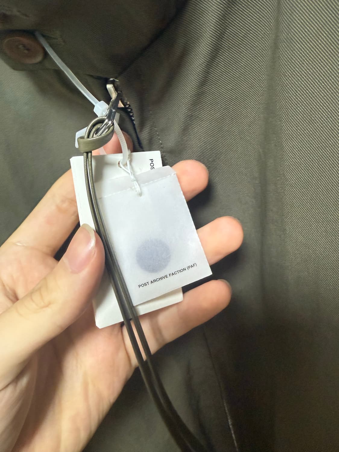 포스트아카이브팩션 8.0 봄버 센터 판매합니다 상품이미지6