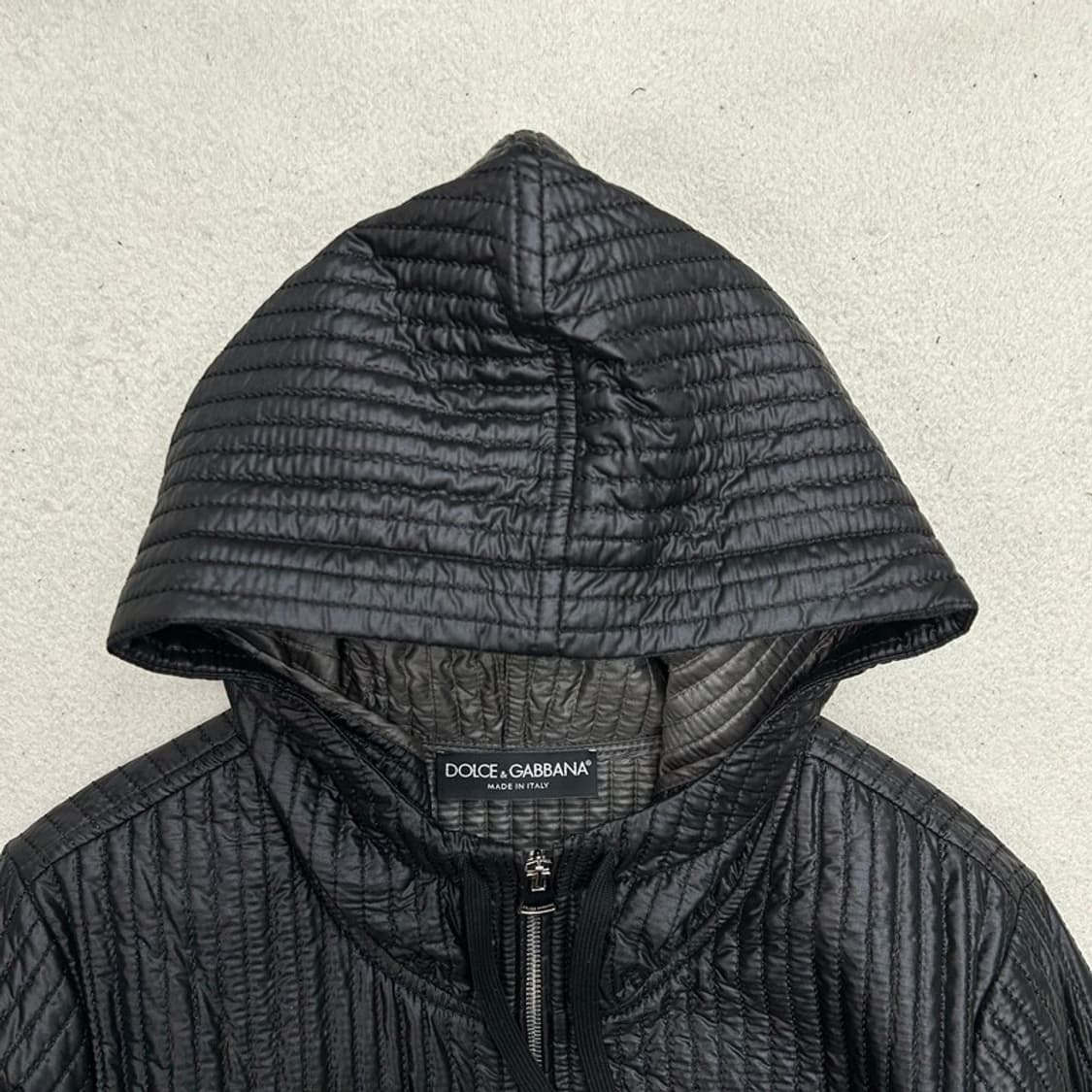 돌체앤가바나 퀄팅 후드집업 자켓 블랙 46 상품이미지3