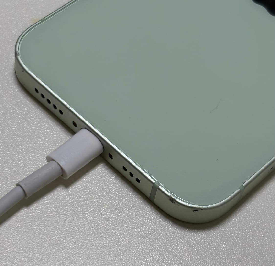 아이폰12 쌈무그린 128기가 배터리 성능 73% 상품이미지4