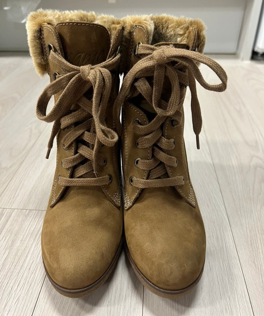 스페인브랜드 파나마잭 PANAMA JACK 스웨이드 앵클부츠 판매합니다 상품이미지3