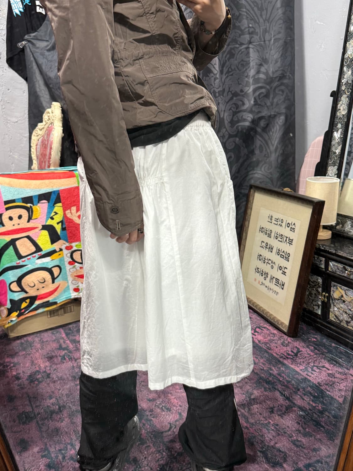 화이트 단추 뒷셔링 레이어드 스커트 상품이미지4