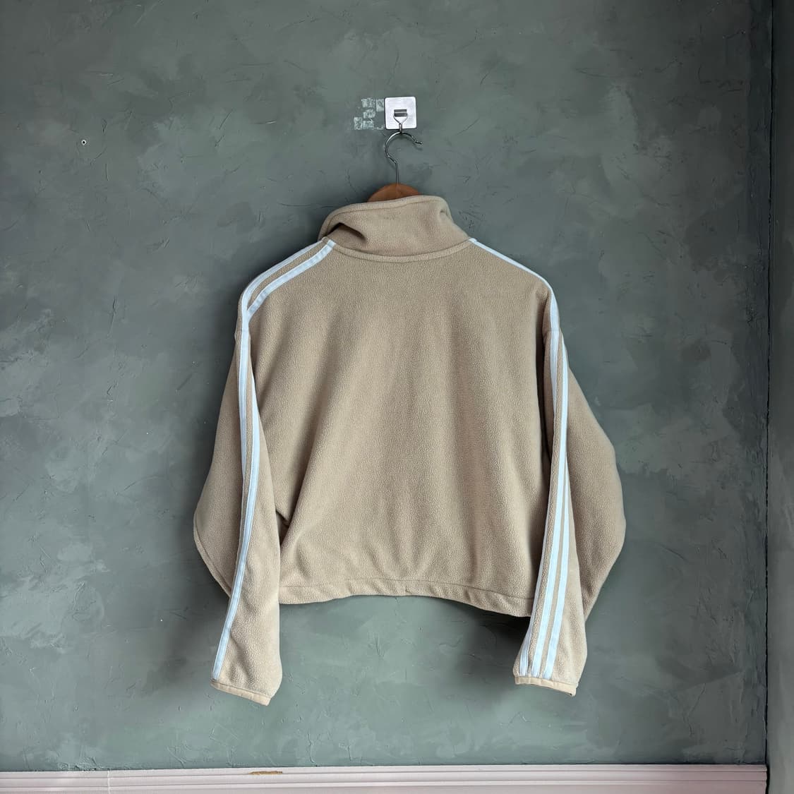 아디다스 플리스 하프집업 져지 트랙탑 베이지 상품이미지4