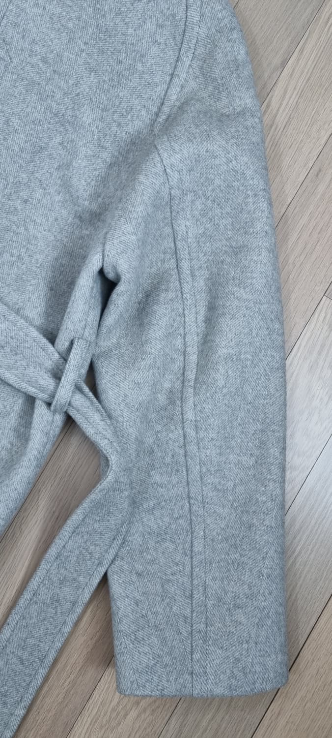 닐바이피 울90,캐시 10 핸드메이드 코트 Free _ 여성 상품이미지8