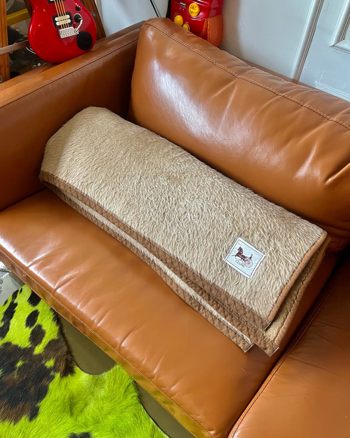 1980-90s Old CELINE Paris Fur Blanket 상품이미지2