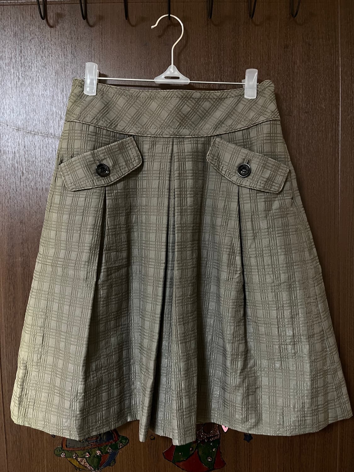 [버버리] 블랙라벨 체크 스커트 - 카키 상품이미지1