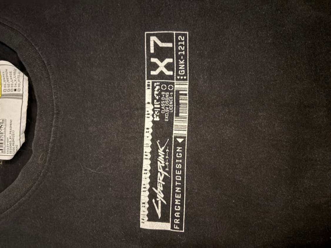 프라그먼트 사이버펑크 콜라보 롱 슬리브 티셔츠 상품이미지3