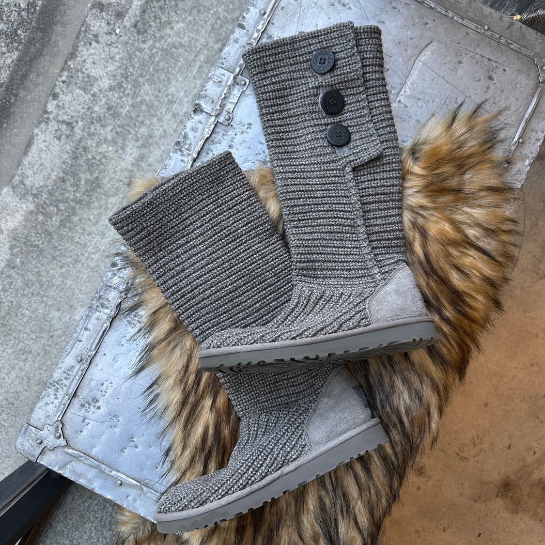 00s 그레이 니트 카디 어그 부츠 상품이미지2