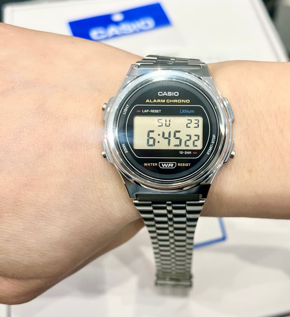 카시오 메탈시계 새상품 상품이미지1
