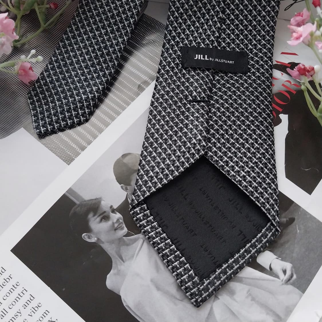 질 스튜어트 실크 텍스처 패턴 슬림 넥타이 7.7cm A+등급 K1443 상품이미지8