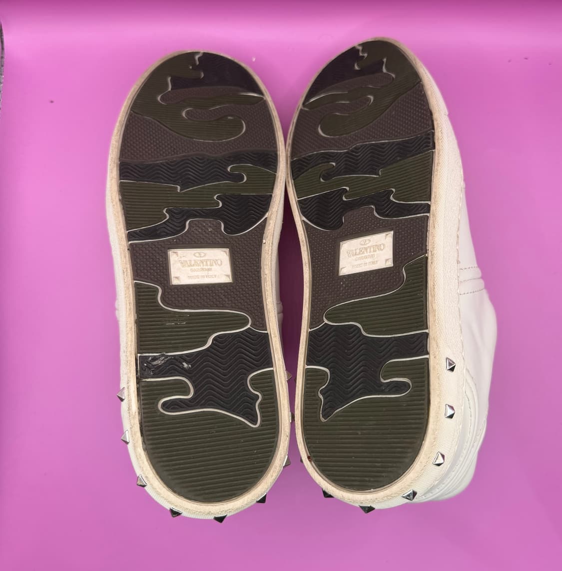 발렌티노 가라바니 오픈 스니커즈 상품이미지6