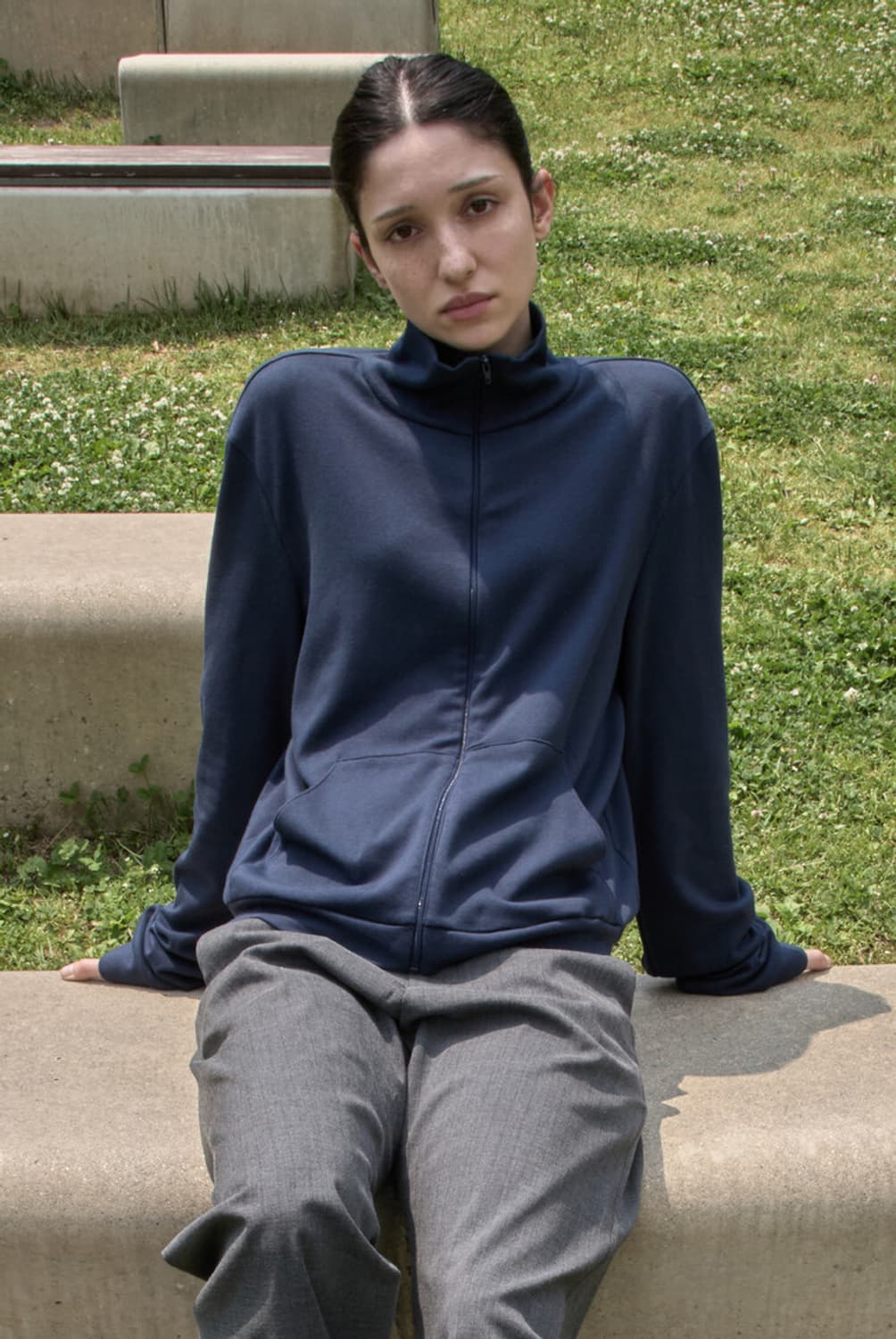 Mudule Neck zip 머듈 집업 네이비 상품이미지1