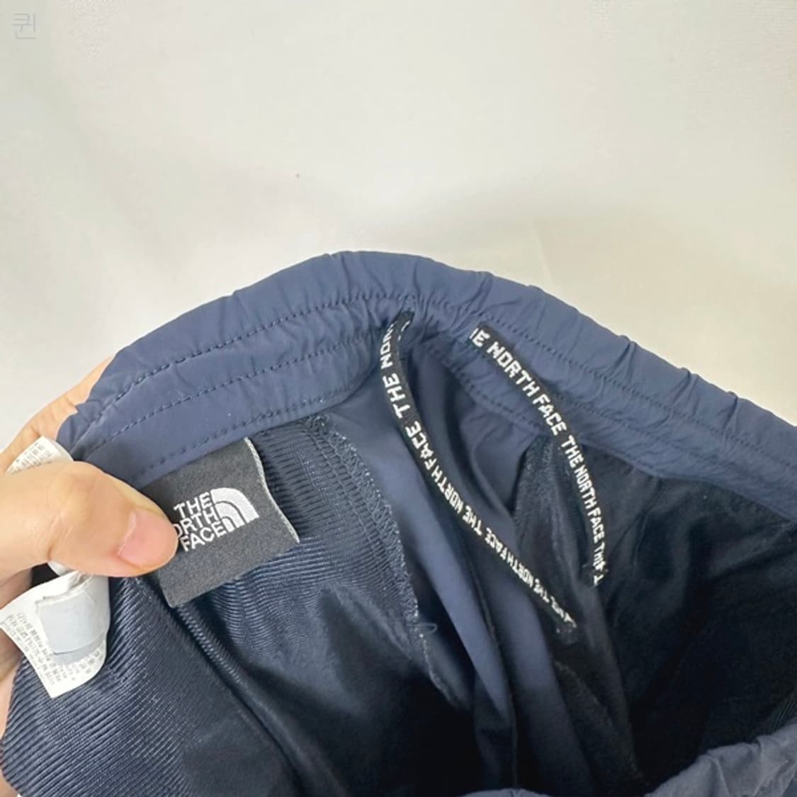 노스페이스 여자 밴딩 스판 얇은바지 네이비 75 상품이미지9