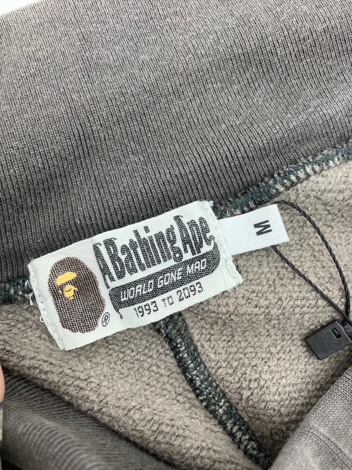 Bape 베이프 텍스트 컬러 카모 조거팬츠 상품이미지4