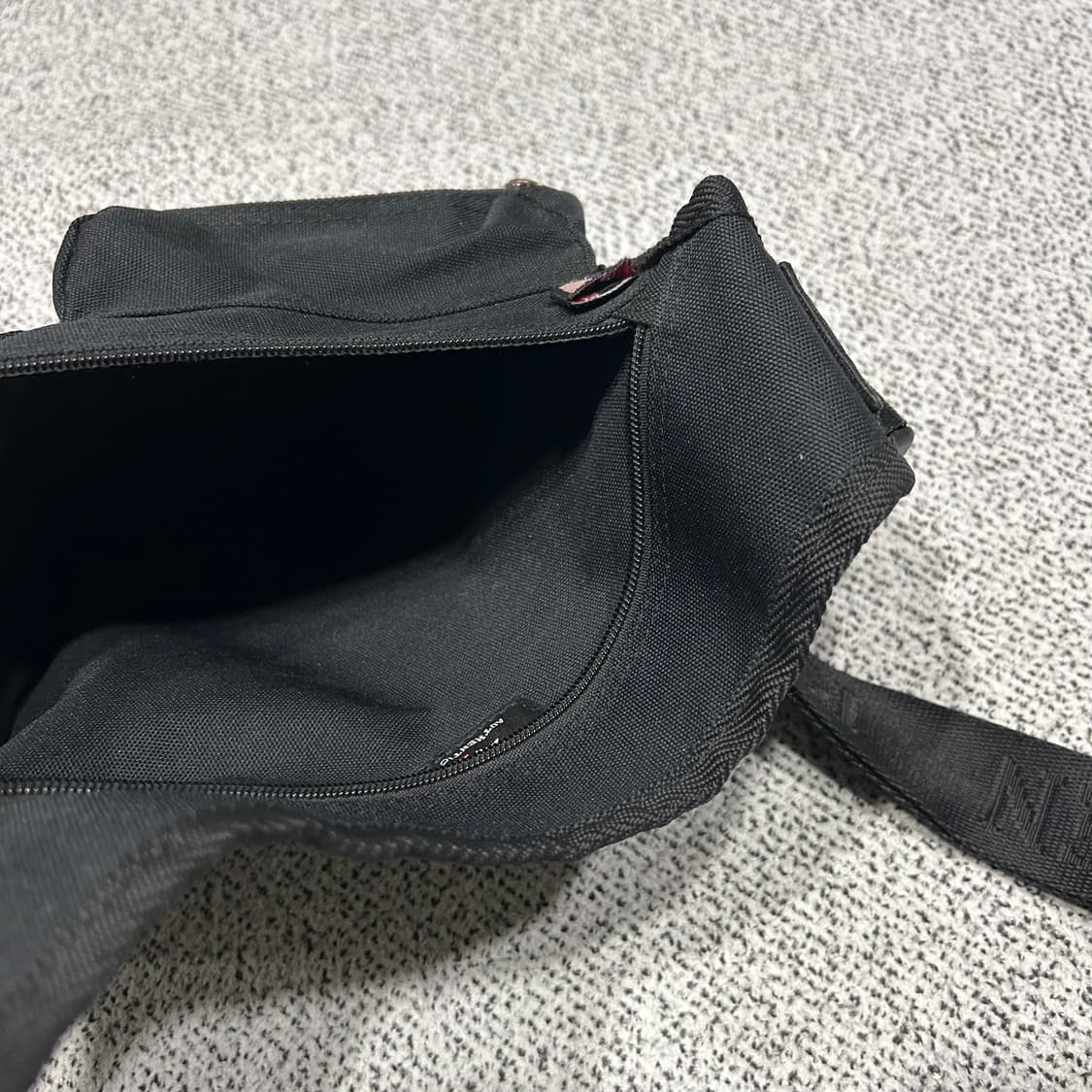 폴로 크로스백 상품이미지5