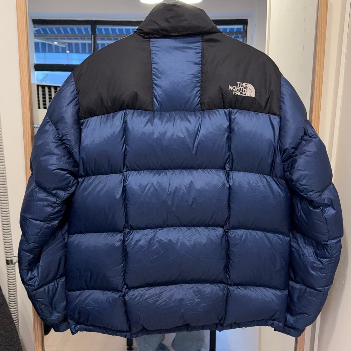 노스페이스 써밋 로체 패딩 상품이미지3