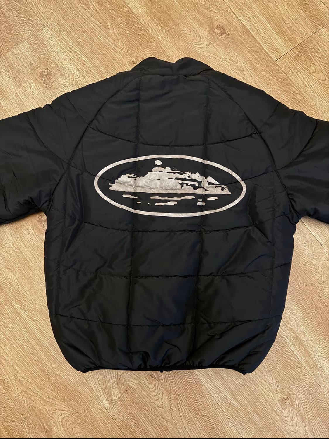 코르테이즈 경량 패딩 corteiz bellic jacket 상품이미지3