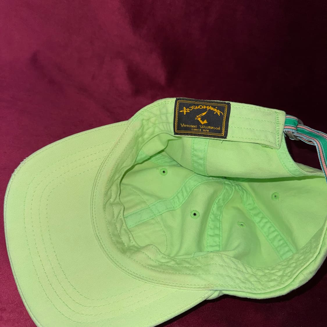 비비안웨스트우드 로고 패치 파스텔 캡 상품이미지6