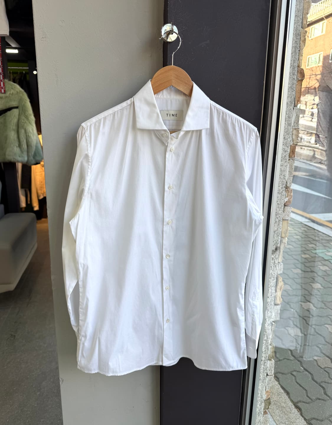 100/ 타임옴므 21SS 화이트 클래식 셔츠 상품이미지3