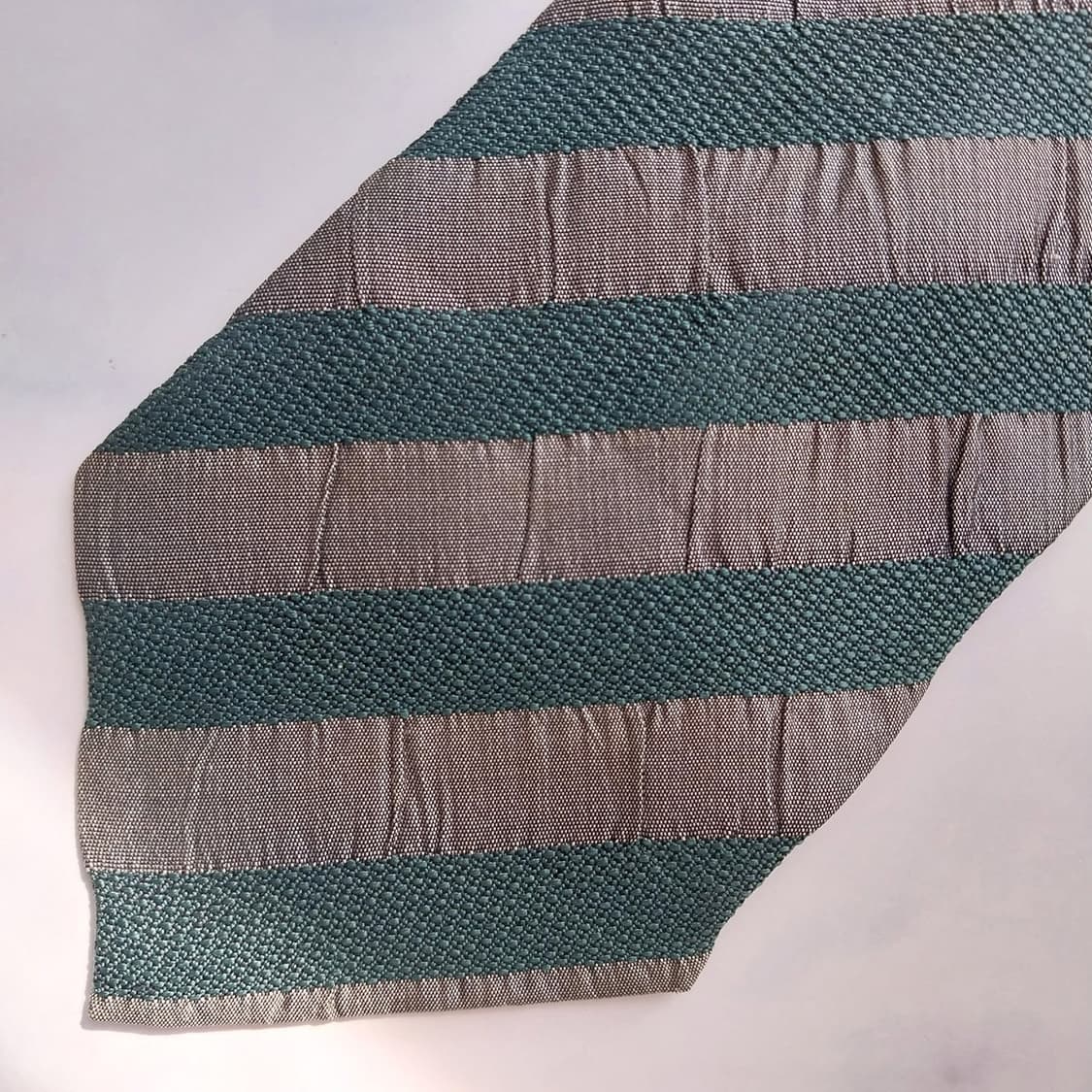 이세이 미야케 실크 그린 스트라이프 넥타이 8.7cm A+등급 K1153 상품이미지3