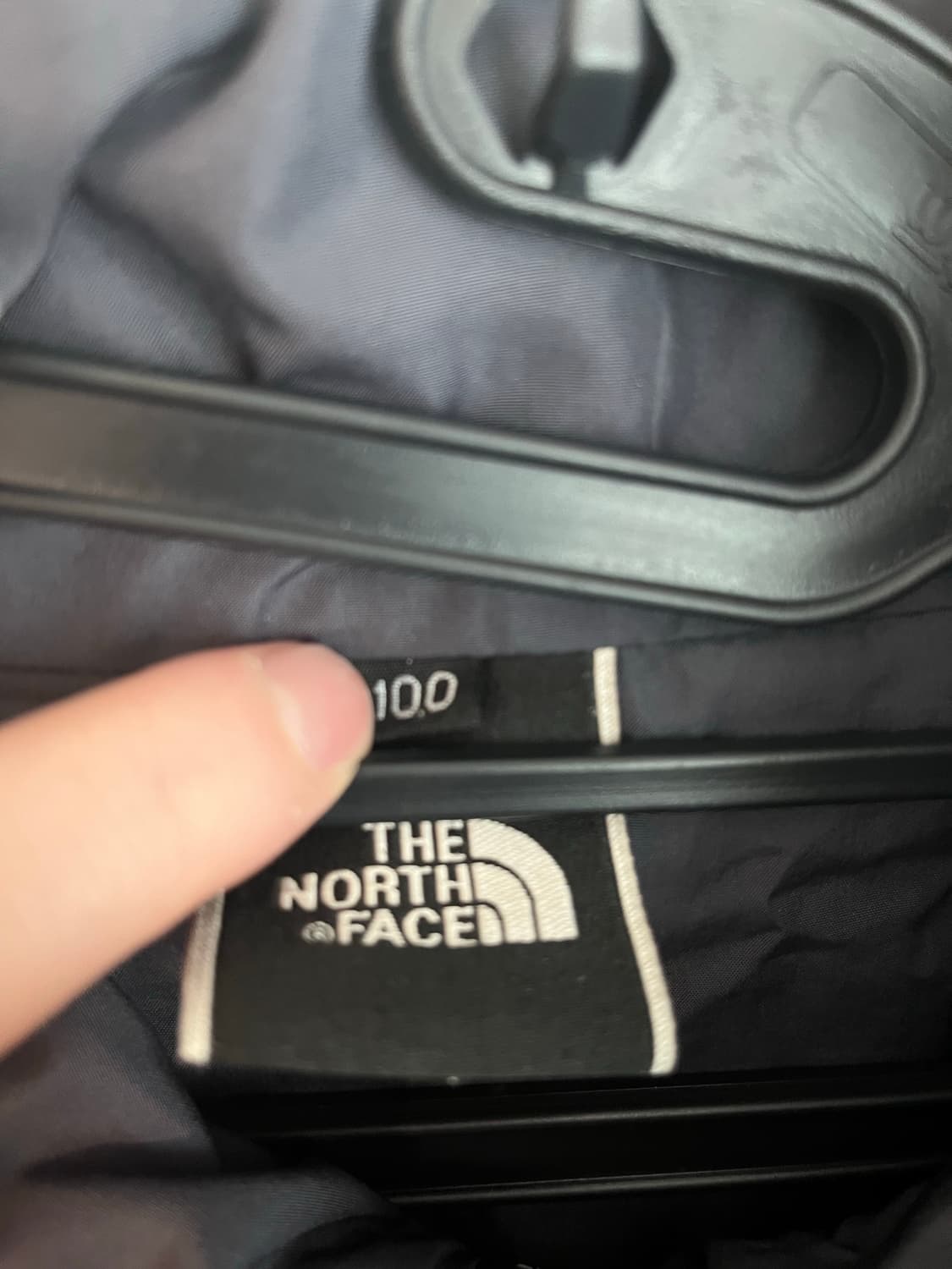 노스페이스 경량 패딩 자켓 블랙 (100)  상품이미지5